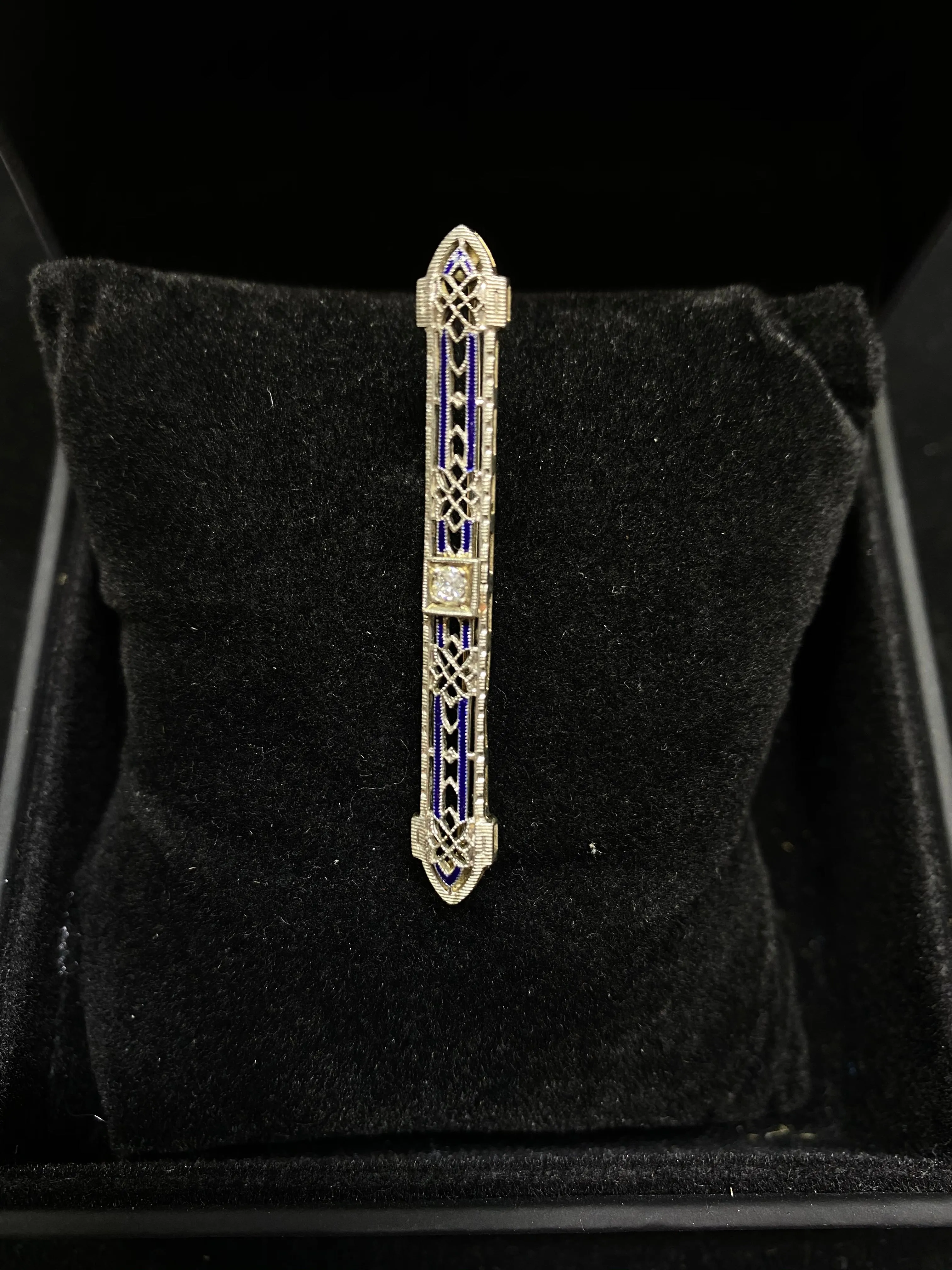 1920's Victorian Design Solid White Gold Diamond & Enamel Brooch/Pin - $6K Appraisal Value w/CoA}