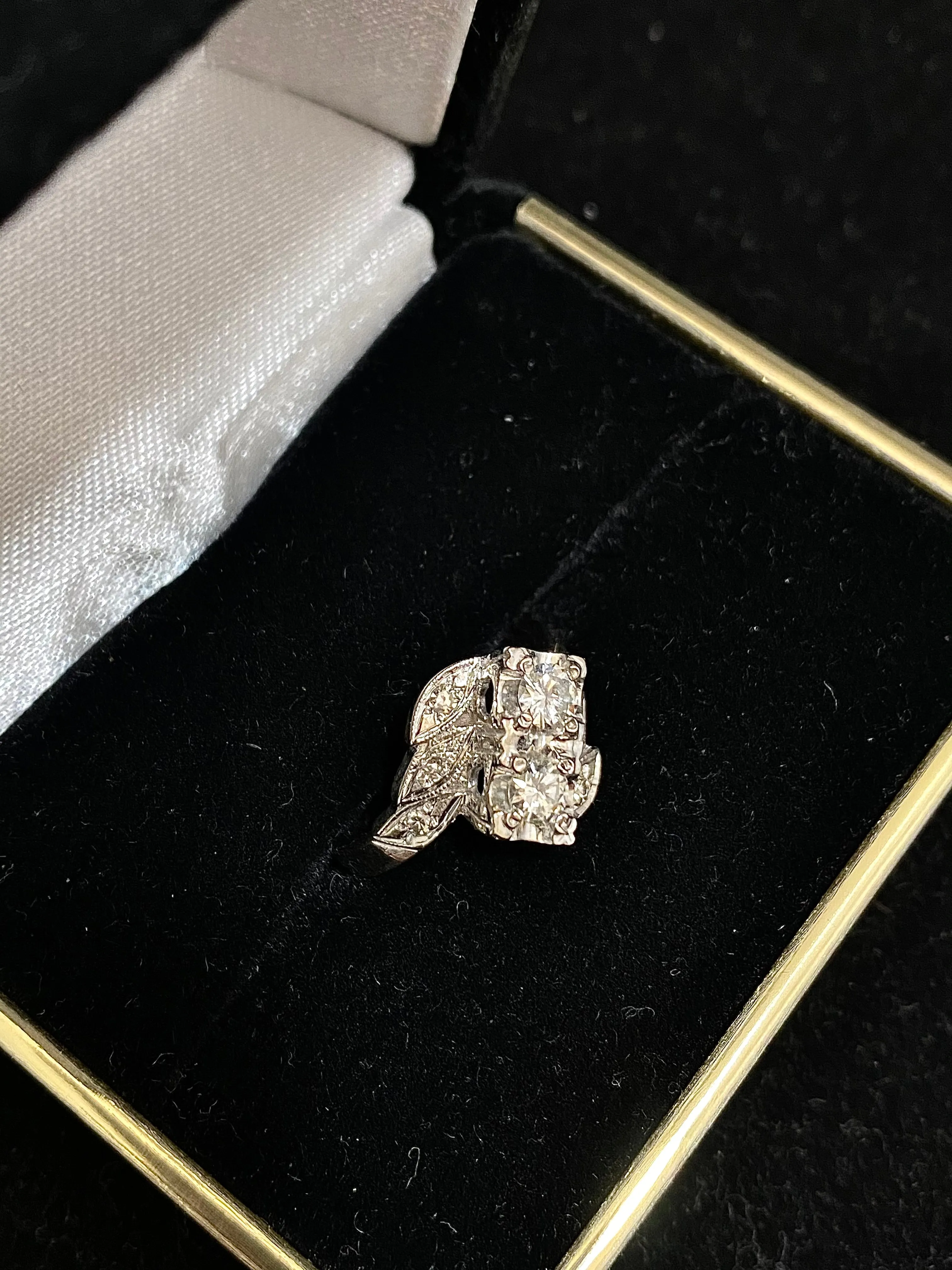 1940's Antique Designer's Solid White Gold with 8 Diamonds Ring - $8K Appraisal Value w/CoA}