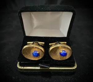 1960's Antique Designer Solid Yellow Gold Cufflinks with Star Sapphire - $8K Appraisal Value w/ CoA! }