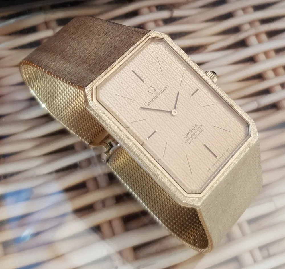 1973 Very Rare Omega Constellation Emeraude Automatic Model 8310 in 18ct Gold