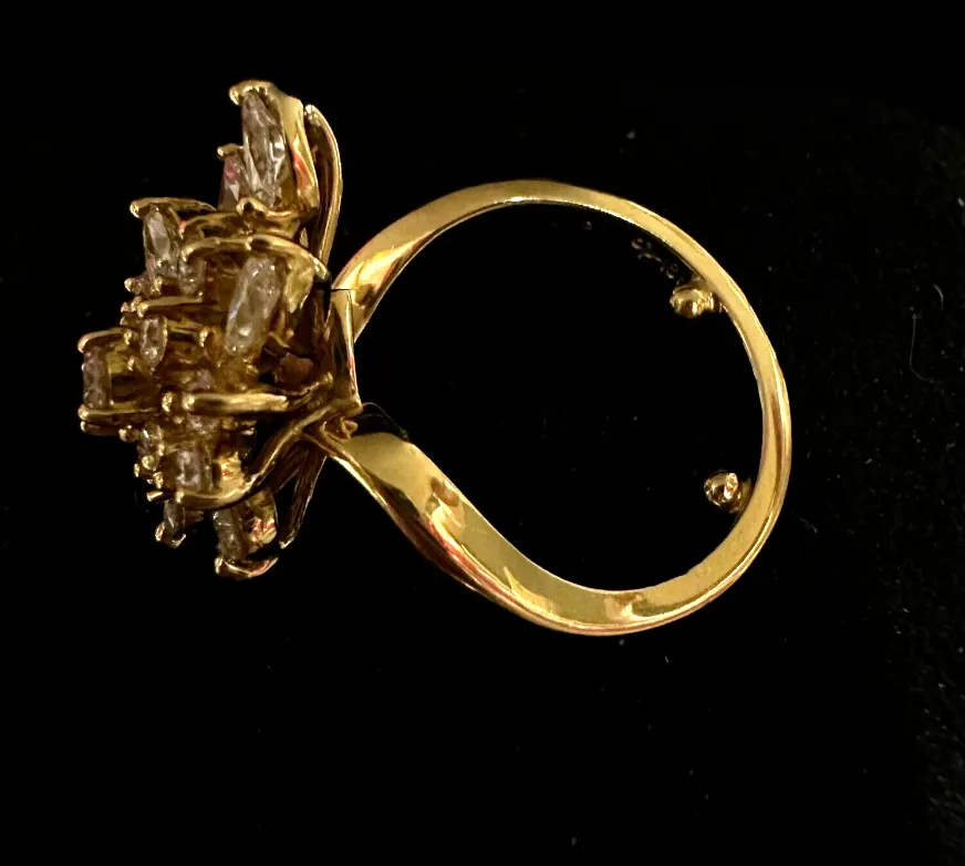3CT DIAMOND , GEM QUALITY, BRAND NEW, 18K YG, LADIES RING  - $20K APR w/ CoA!!