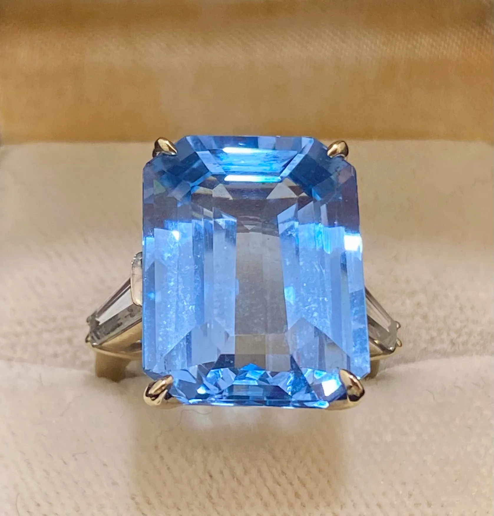 Amazing Solid White Gold 50  Ct. Blue Topaz Ring w/ Diamond Accent - $60K Appraisal Value w/CoA}