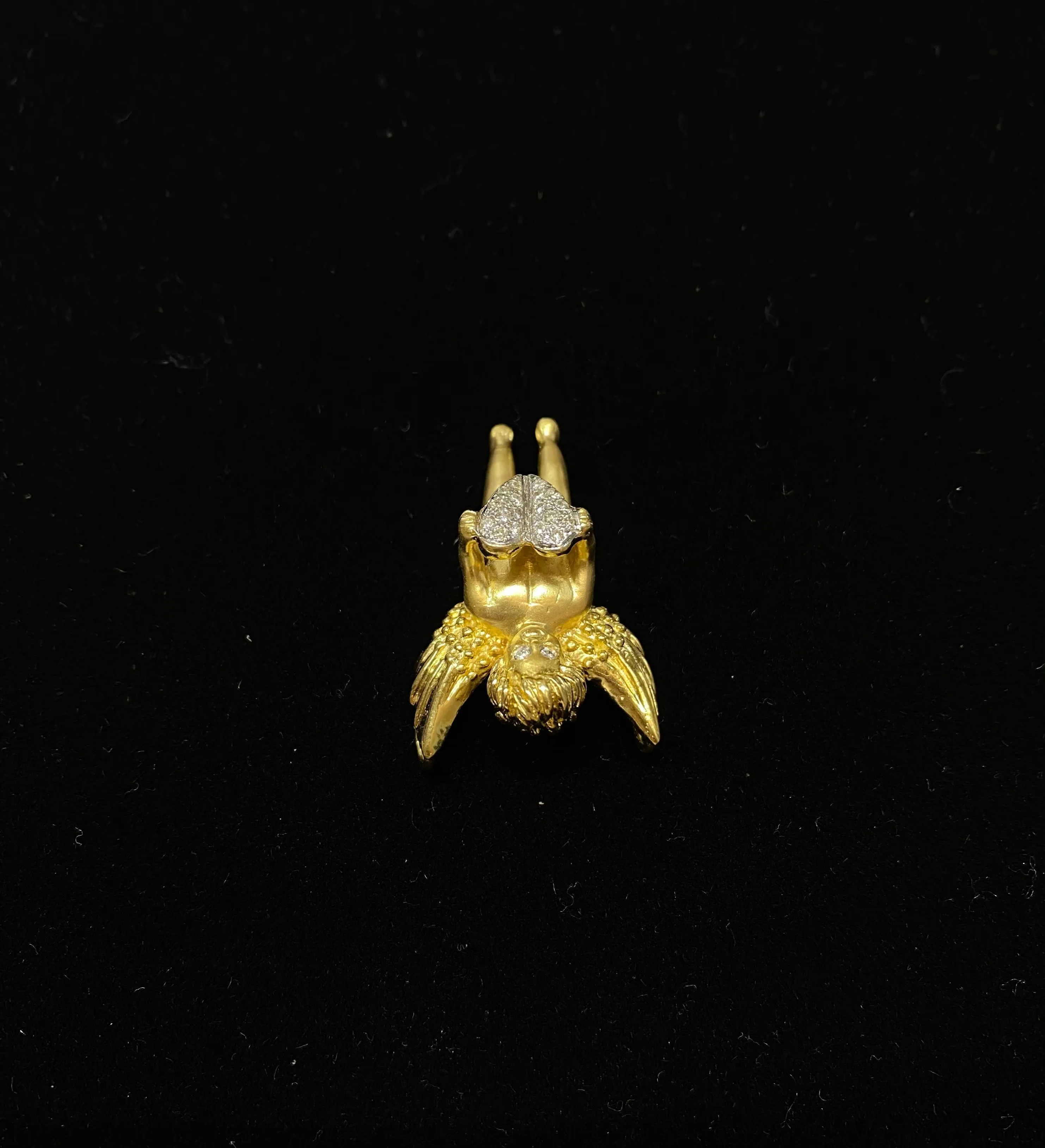 AMAZING Solid Yellow Gold Cupid Brooch/Pendant w/ 20 Diamonds! - $12K Appraisal Value! }✓