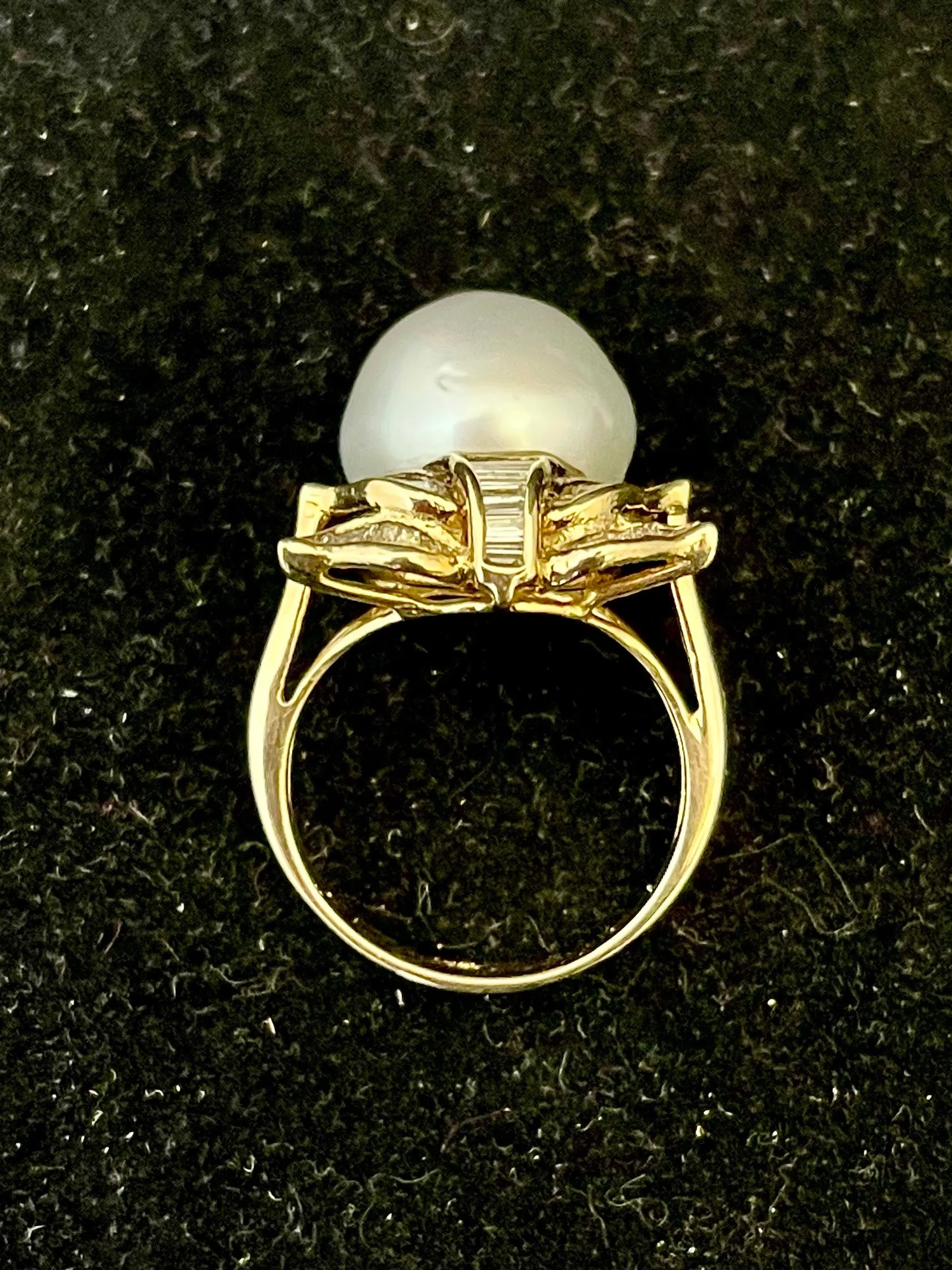 Antique Designer White Pearl & Diamond SYG Ring - $6K Appraisal Value w/CoA!