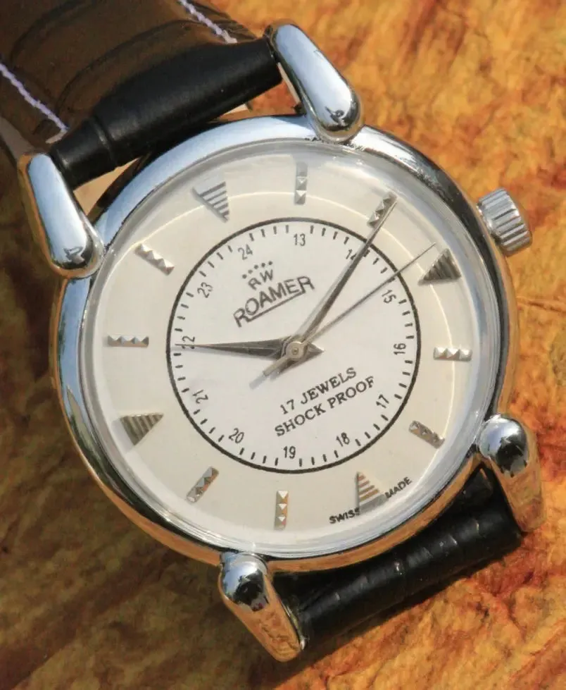 Antique Wristwatch Vintage Roamer 17 Jewels FHF ST96 Mechanical Hand Wind Swiss Made Men's