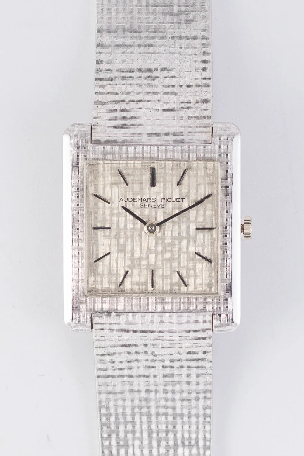 AUDEMARS PIGUET Ref.5263 TANK Chequered Dial