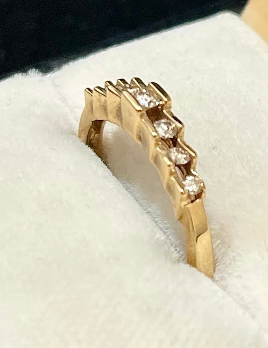 Beautiful SYG Diamond Band Ring - $3.5K Appraisal Value w/CoA!