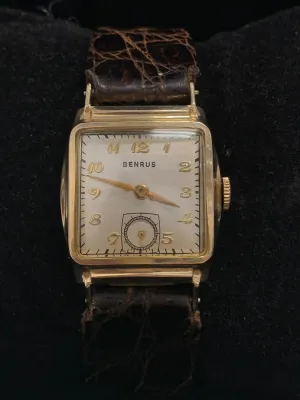 BENRUS Vintage C. 1940s Gold-tone Square Unisex Wristwatch - $3K APR Value w/ CoA! ✓