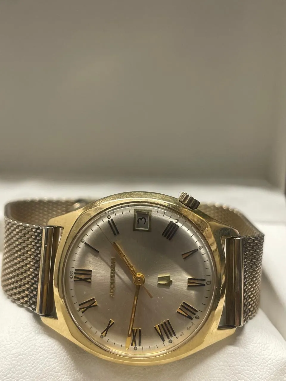 Bulova Accutron Vintage 1950s 14K Gold-Filled Watch with Date - $6K APR w/ COA!!