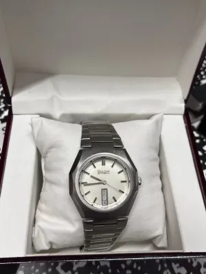 BULOVA Stainless Steel Rare Men's Wristwatch Beautiful Design - $6K APR w/ COA!!