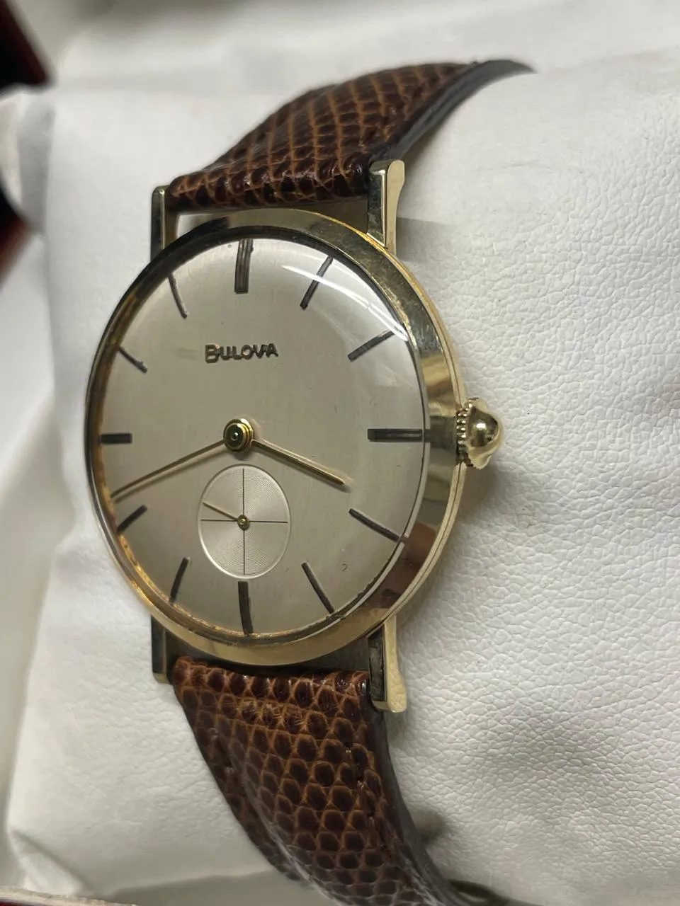 Bulova Vintage 1940s 14K Solid Yellow Gold Men's Watch - $10K APR w/ COA!!!!!!!!
