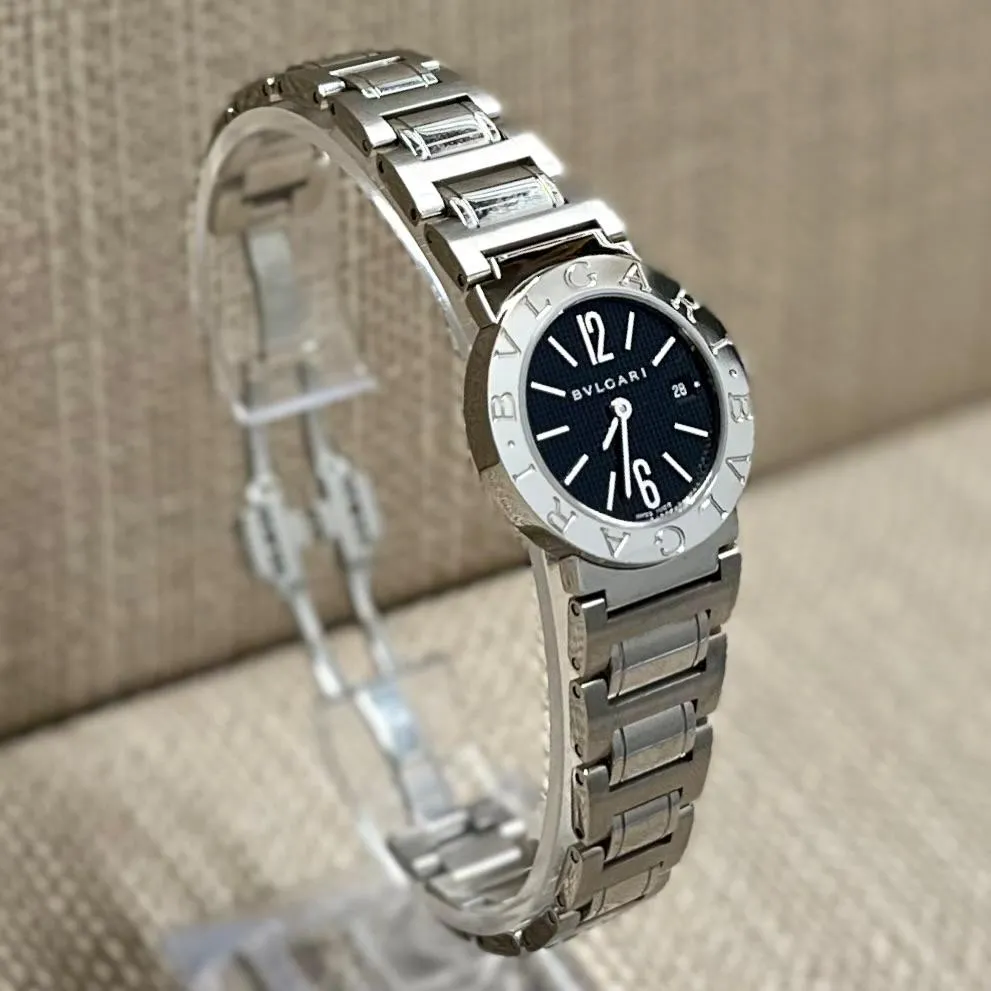 BVLGARI Diagono Women's SS w/ Black Dial & Date Feature Watch - $8K APR w/ COA!!
