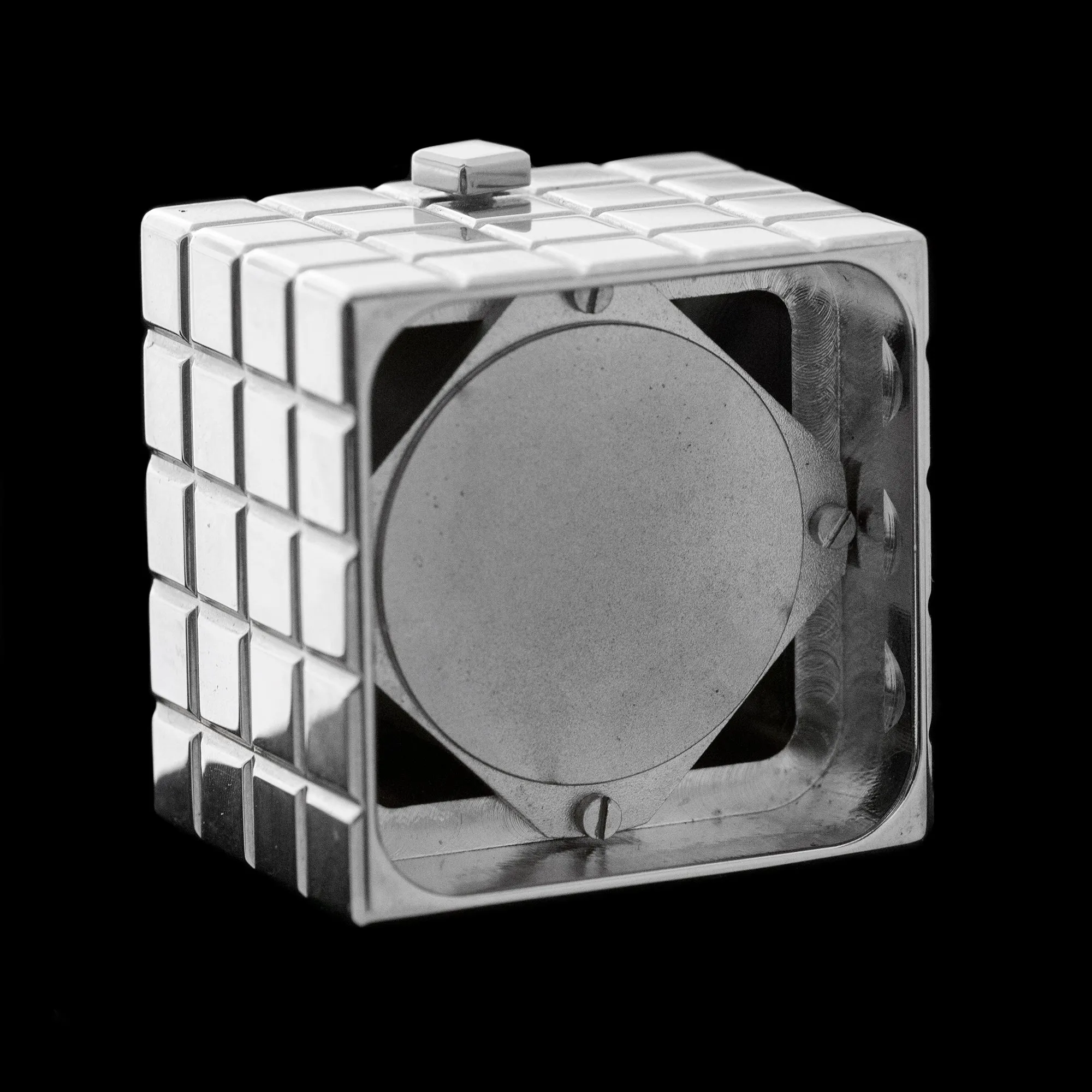 Chopard - ‘Ice Cube’ QZ Desk Clock