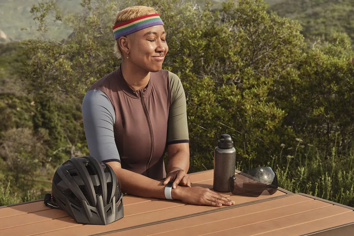 Fitbit Charge 6 Fitness Tracker | Porcelain & Silver