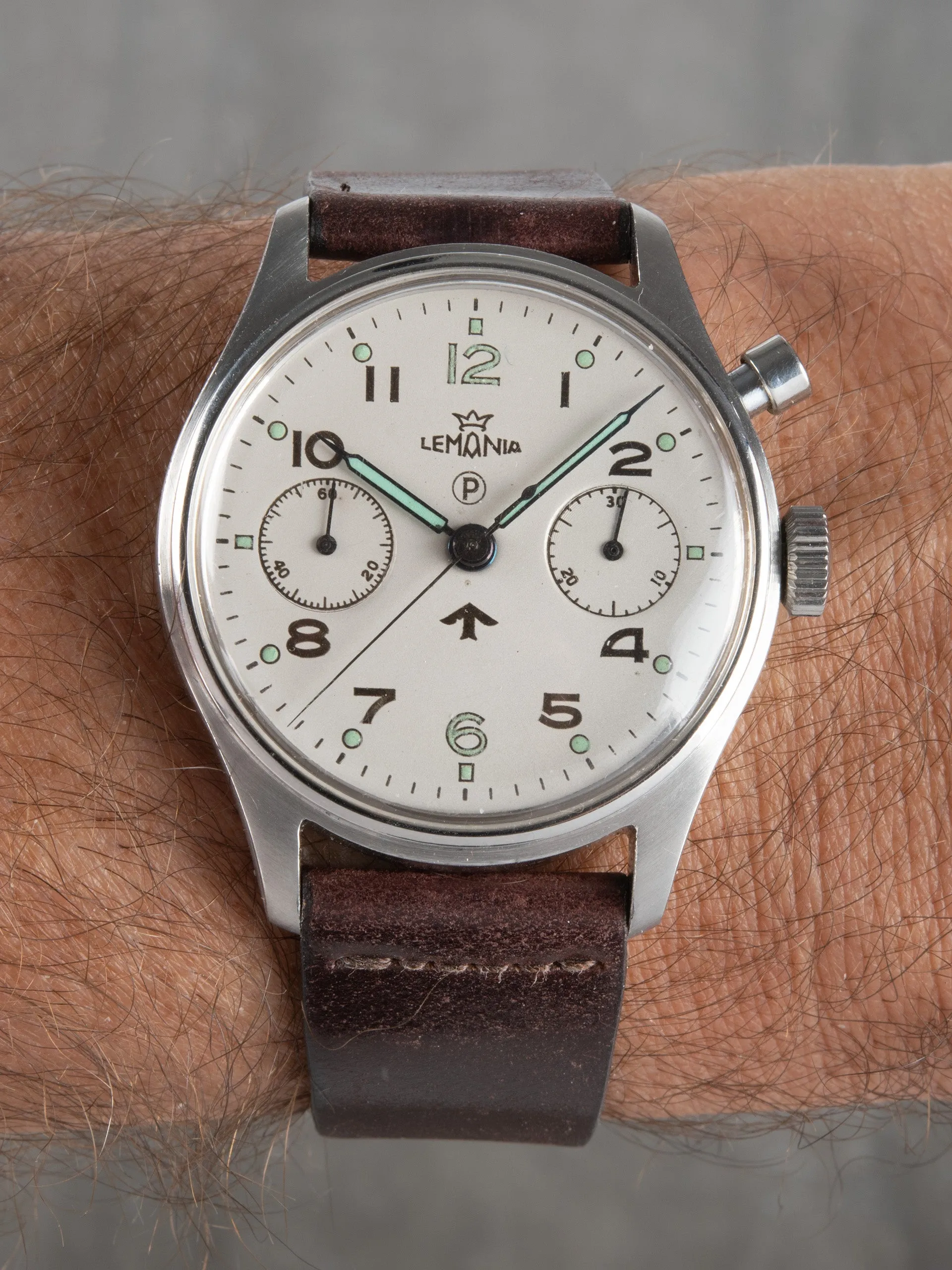 Military-Issued 1950s Lemania Mono-Pusher Chronograph Cal. 15 "Promethium Lume"