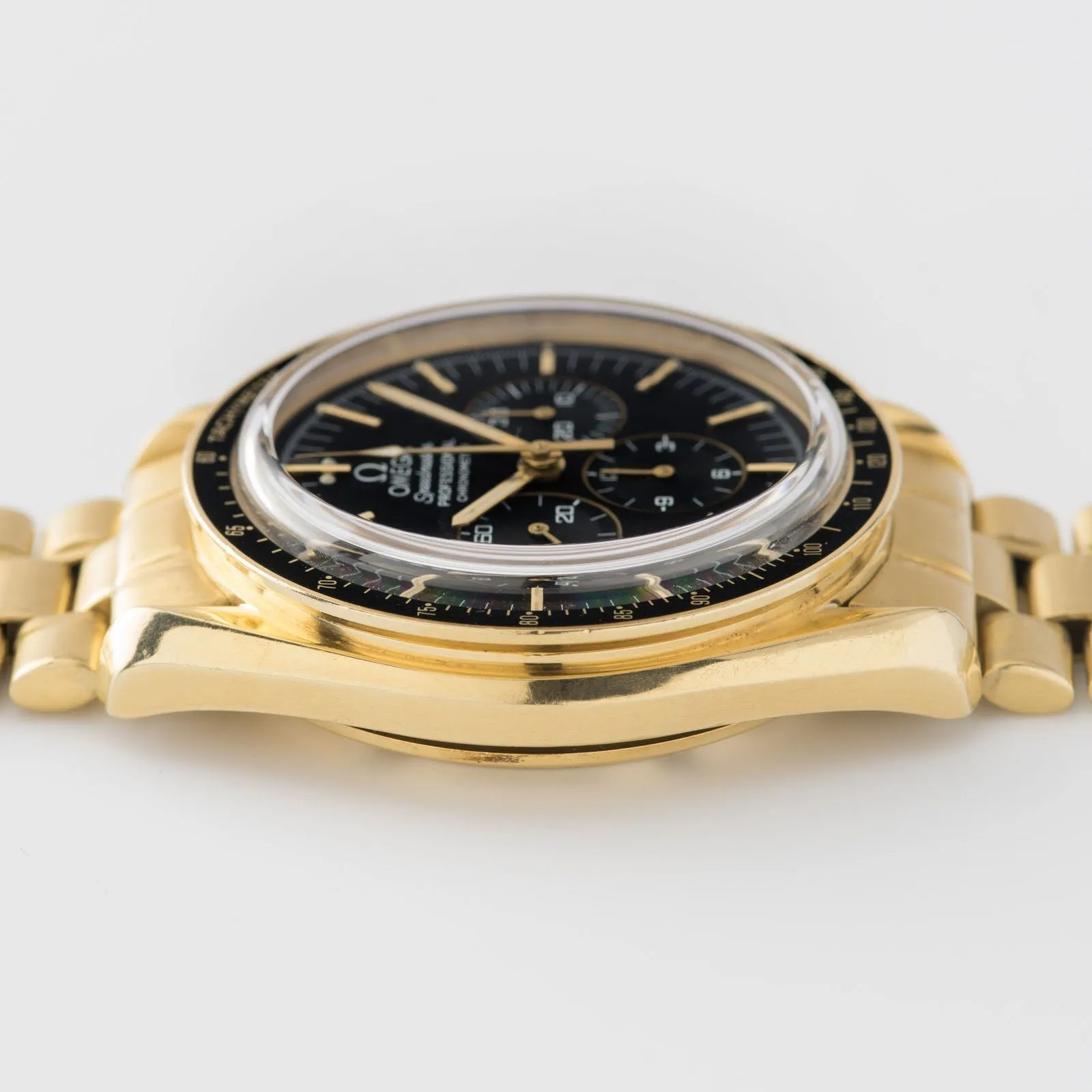 Omega Golden Nugget Speedmaster 31945000