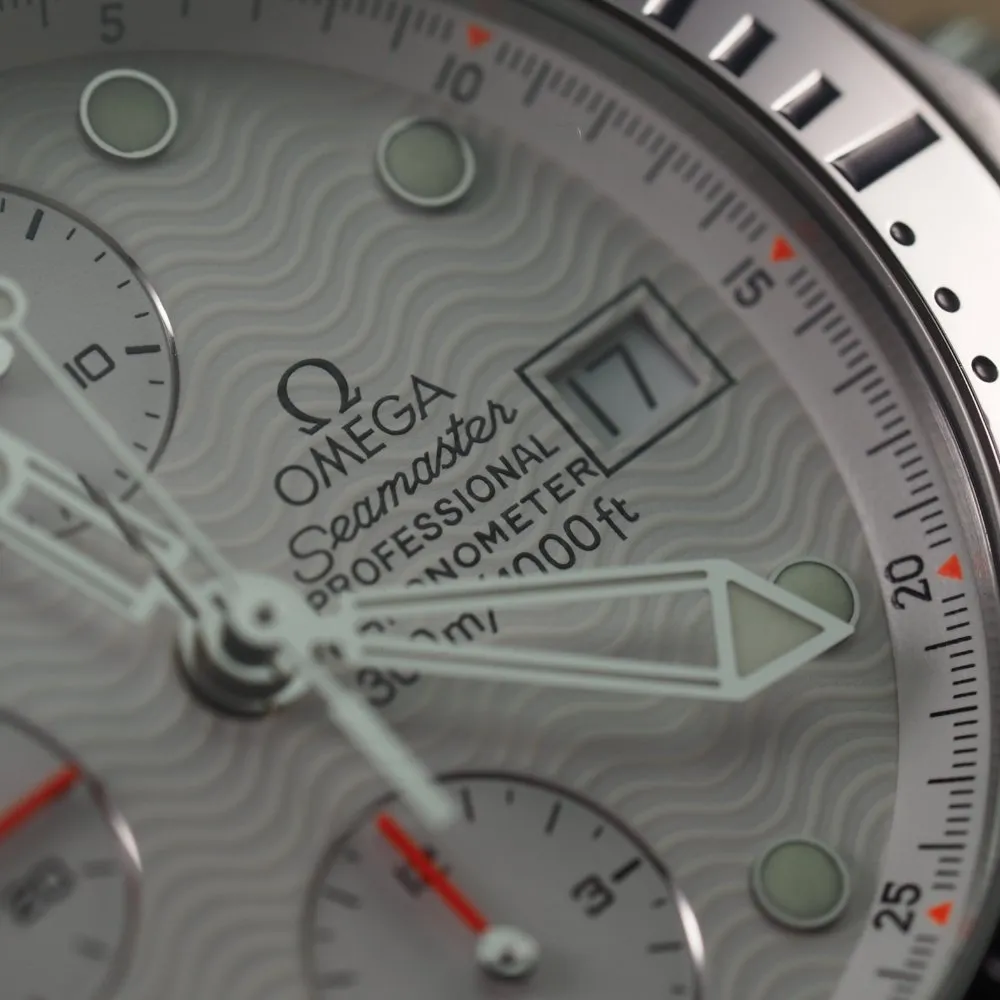 Omega Seamaster Chrono Diver 300M 25982000 (2001)