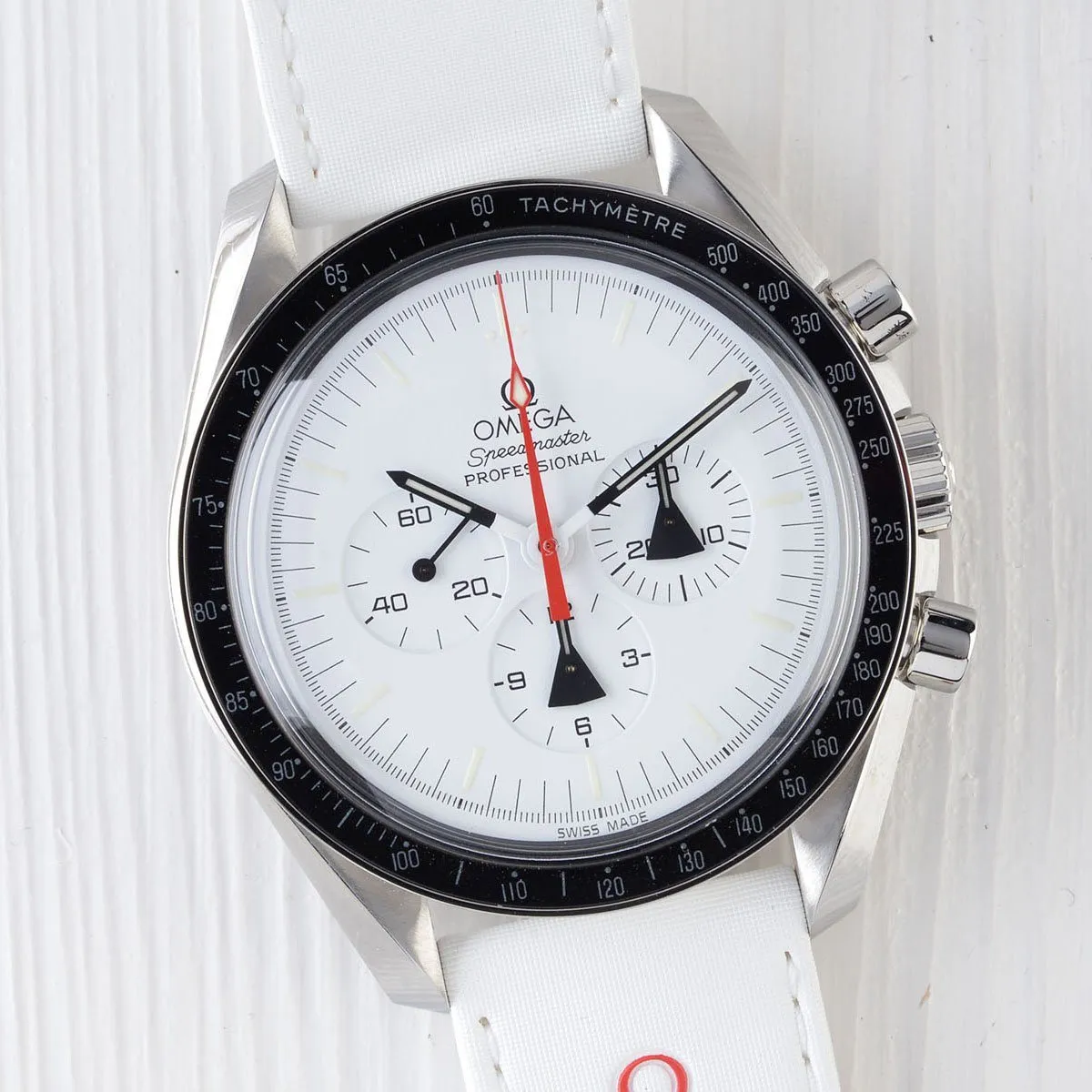 OMEGA SPEEDMASTER ALASKA PROJECT 311.32.42.30.04.001
