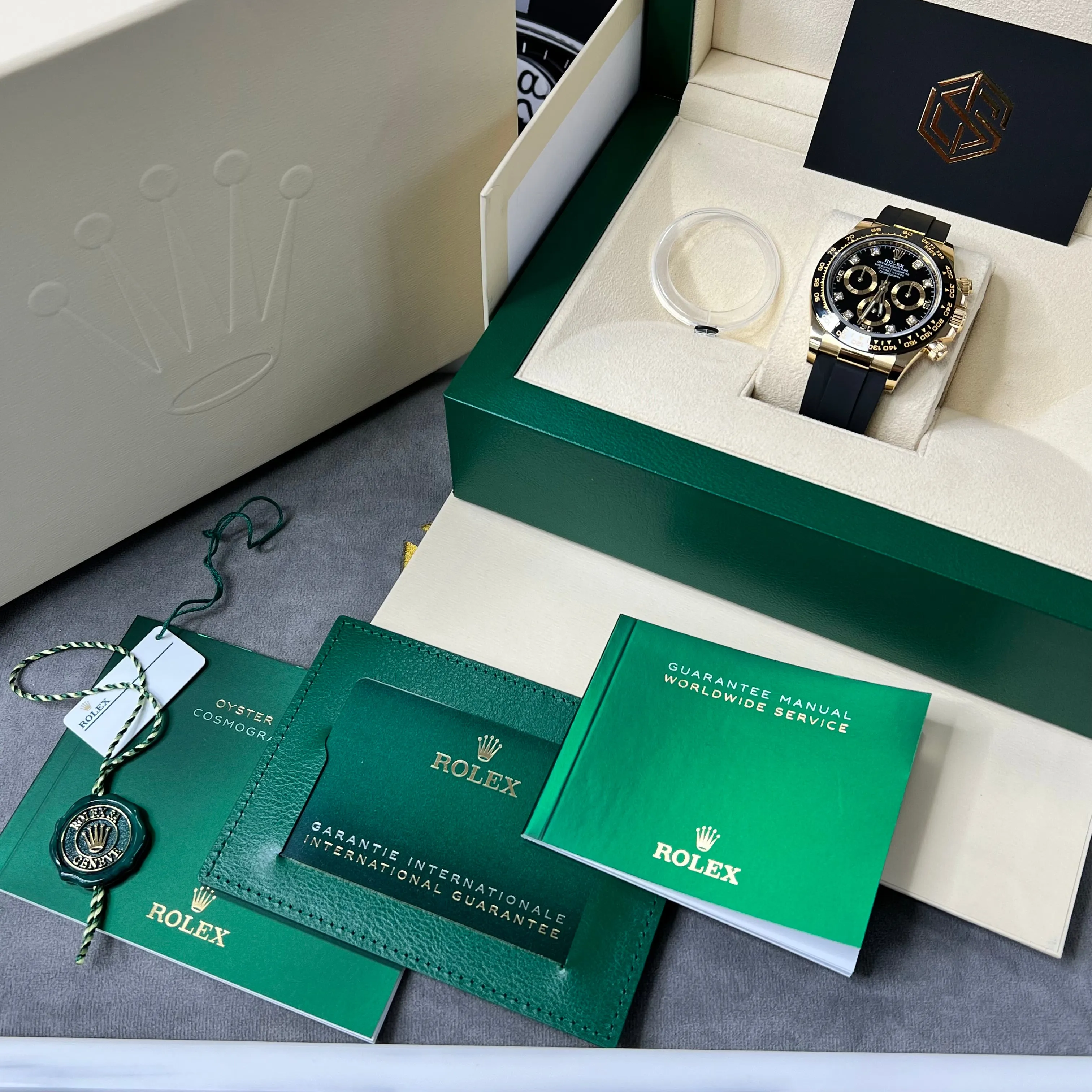 Rolex Daytona 116518LN 18ct Yellow Gold Black Diamond Dial Oyster Flex NEW 2021 MODEL Watch