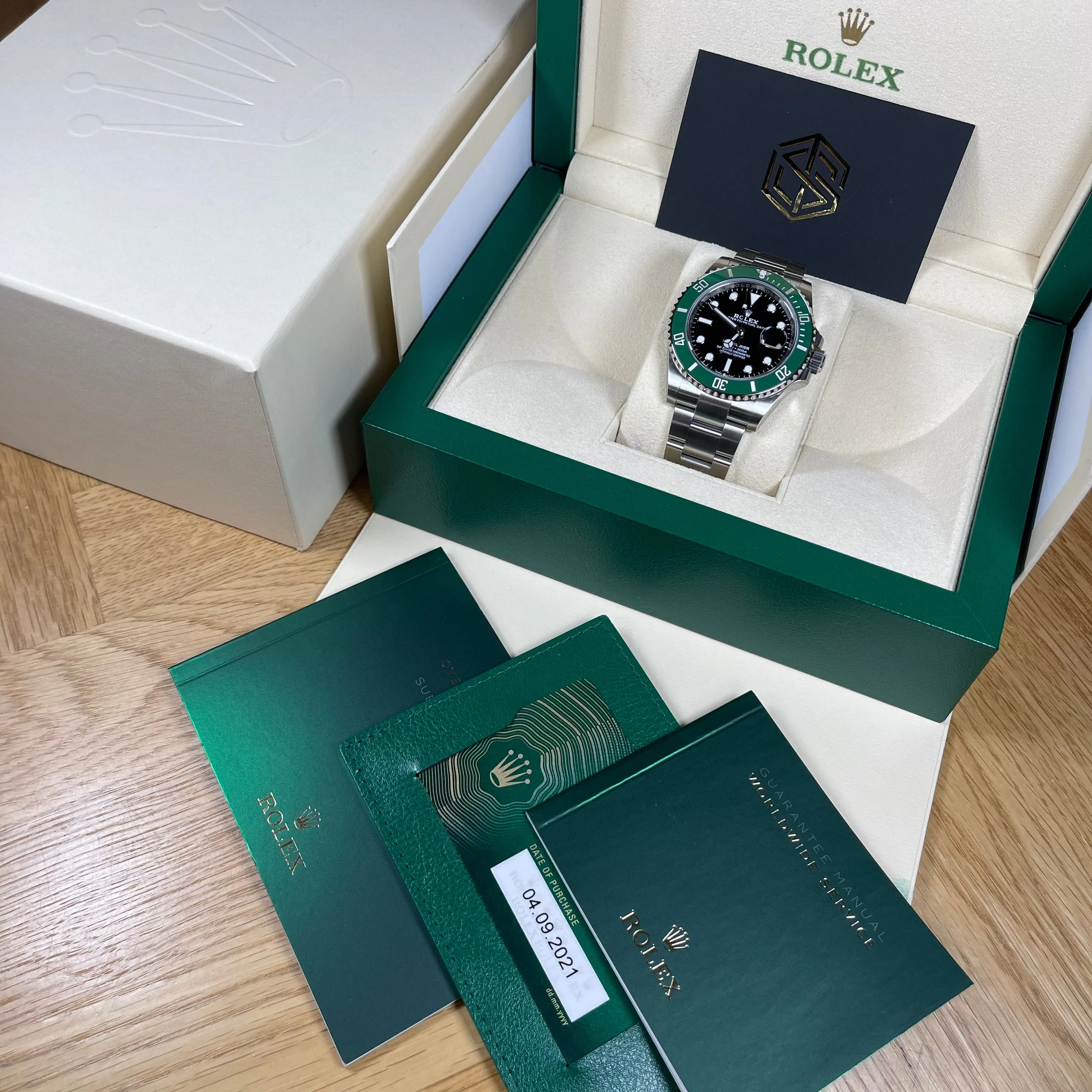 Rolex Submariner Date 'Starbucks' 126610LV 41mm Unworn Sept 2021 Full Set Watch