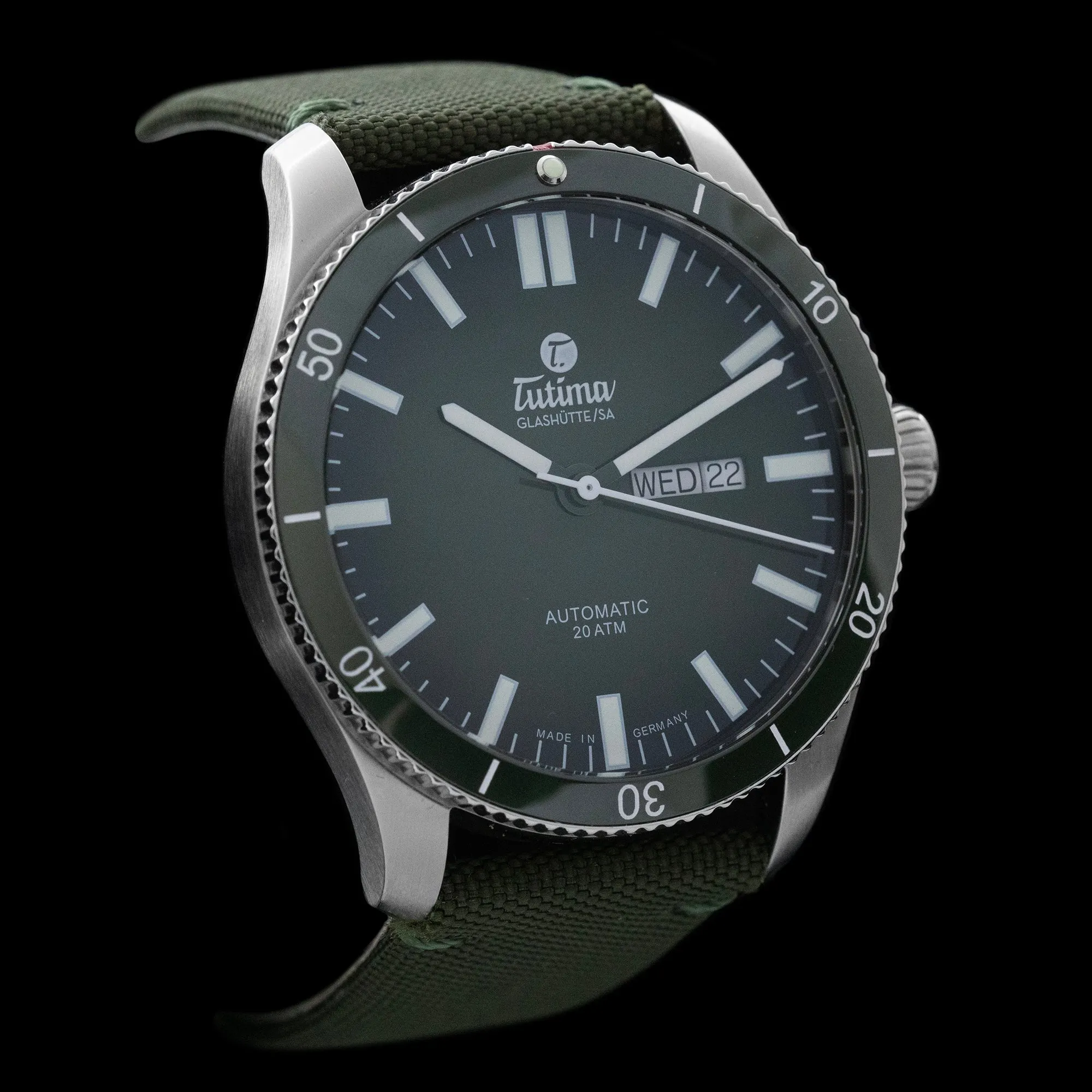 Tutima - 2021 Grand Flieger 'Airport Automatic Green'